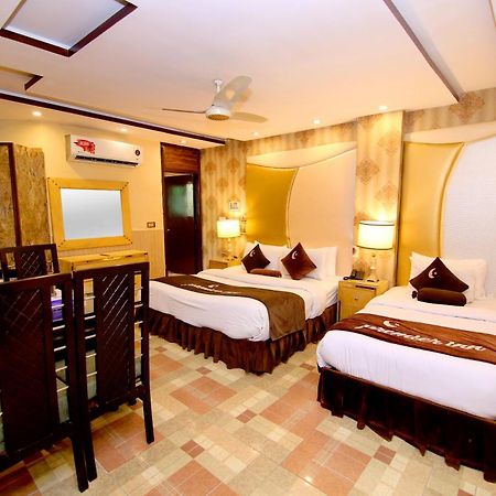Premier Inn Gulberg Lahore Luaran gambar