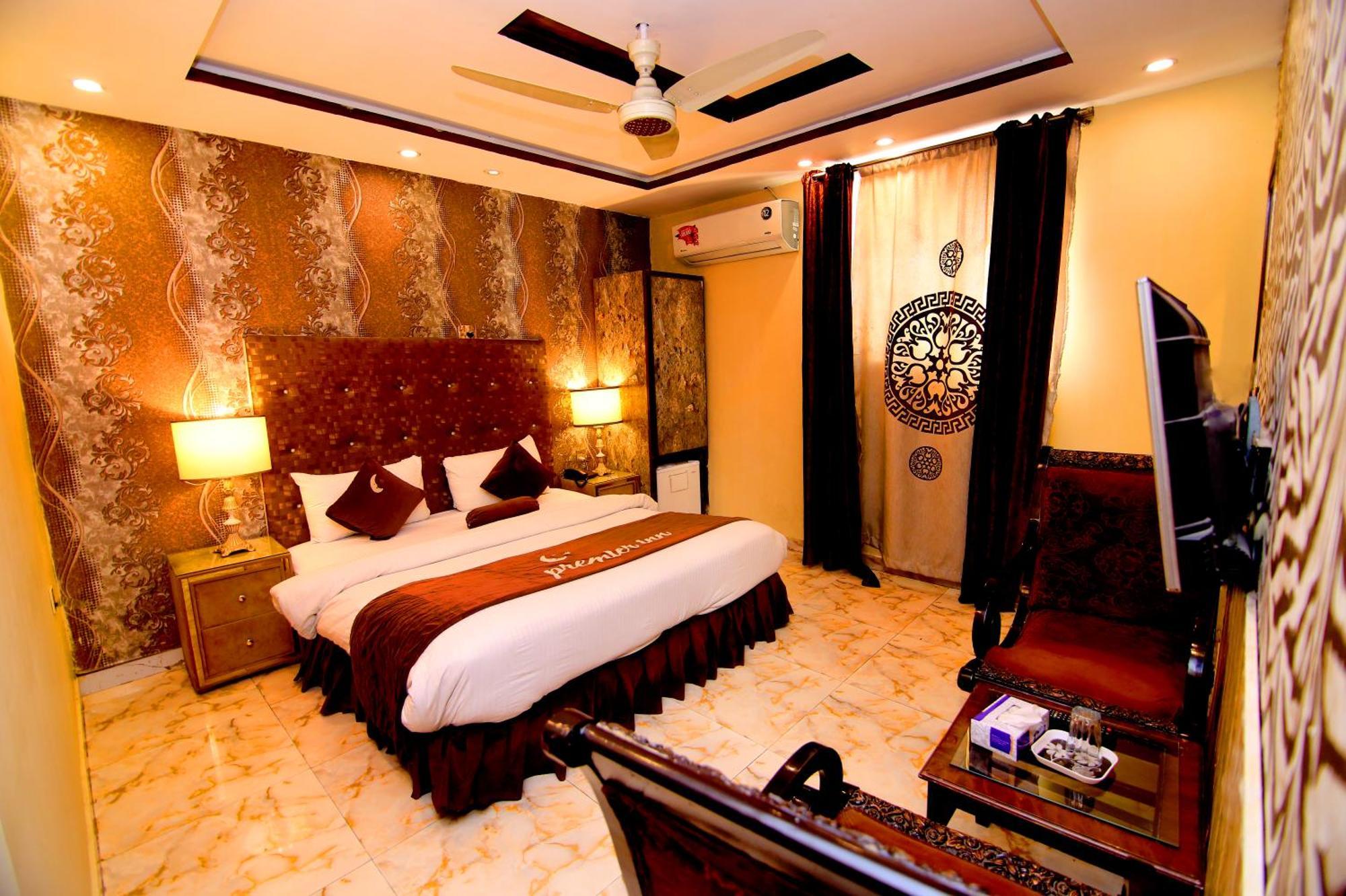 Premier Inn Gulberg Lahore Luaran gambar
