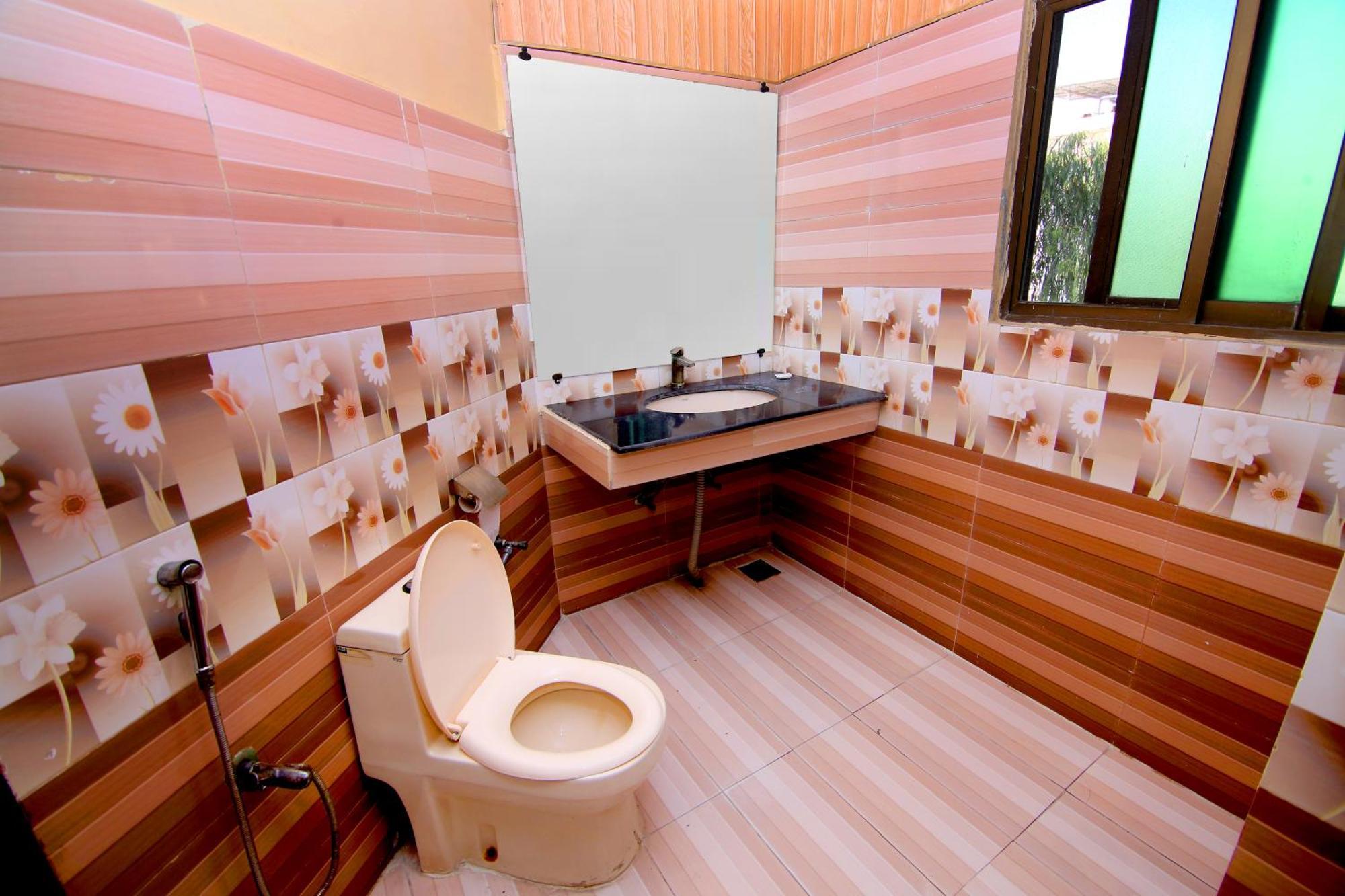 Premier Inn Gulberg Lahore Luaran gambar