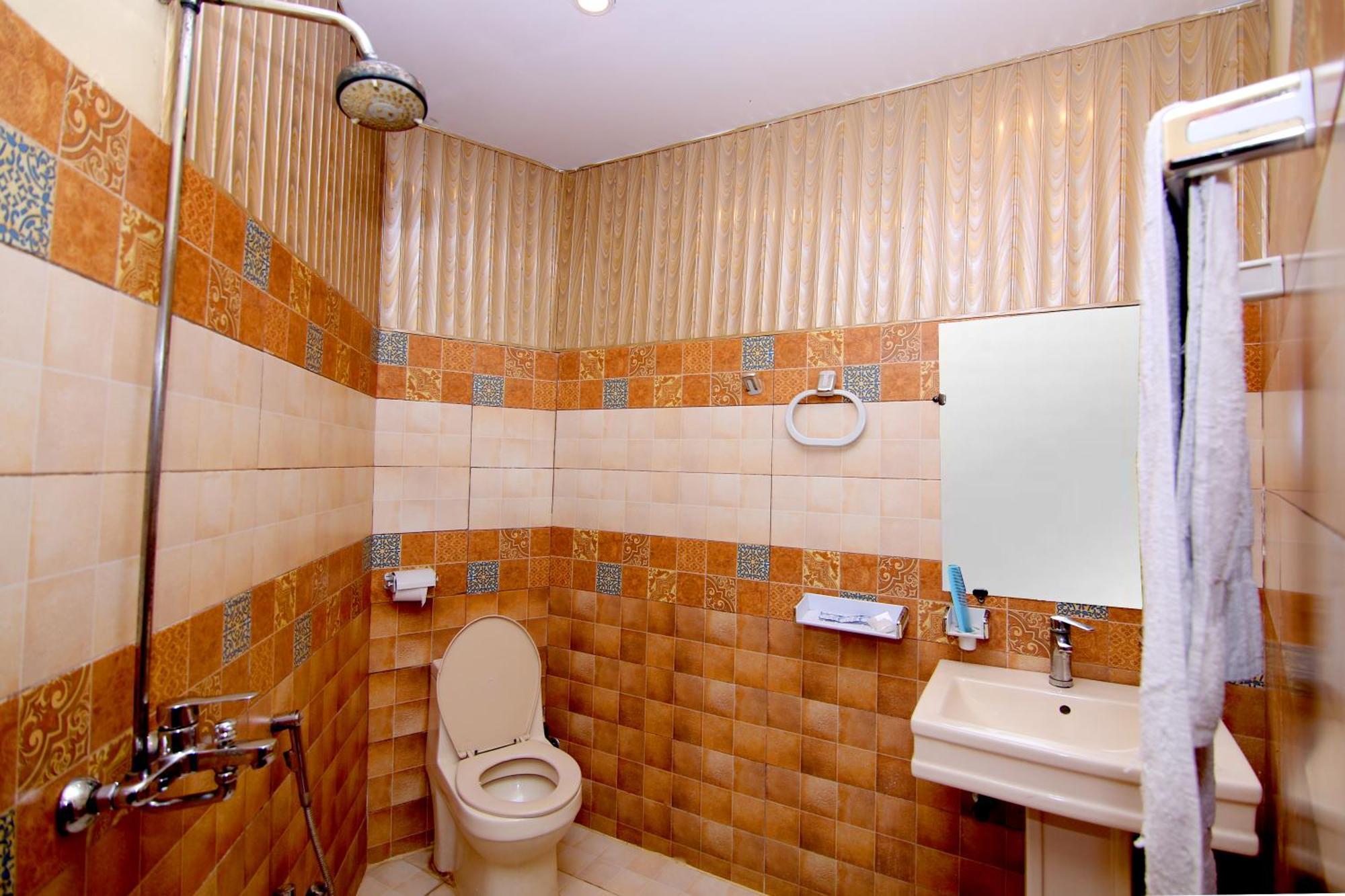 Premier Inn Gulberg Lahore Luaran gambar