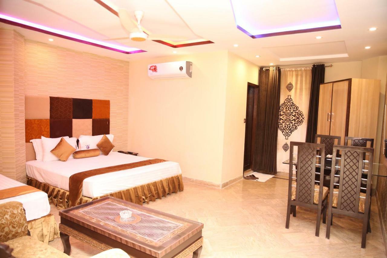 Premier Inn Gulberg Lahore Luaran gambar