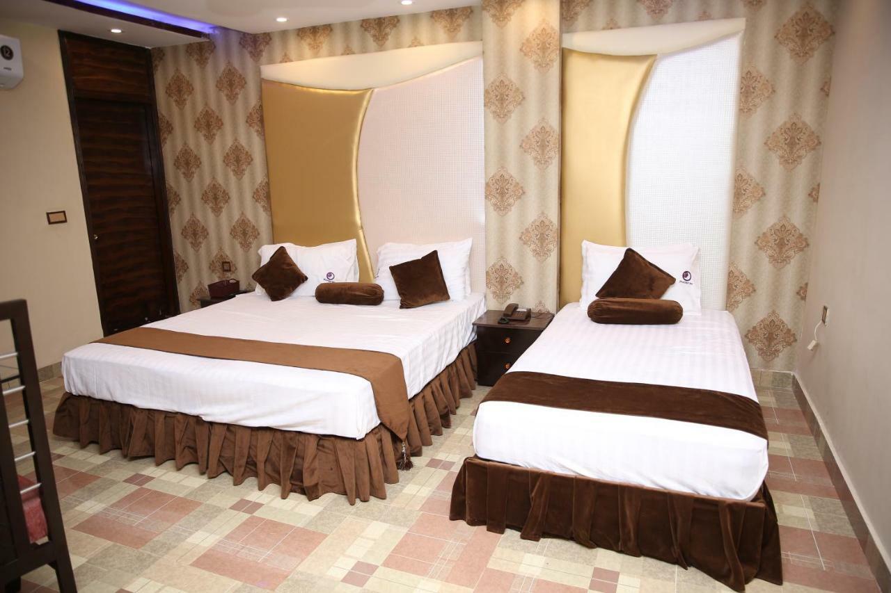 Premier Inn Gulberg Lahore Luaran gambar