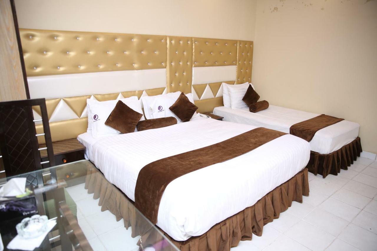 Premier Inn Gulberg Lahore Luaran gambar