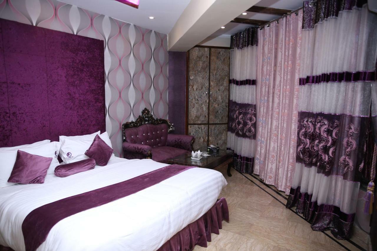 Premier Inn Gulberg Lahore Luaran gambar